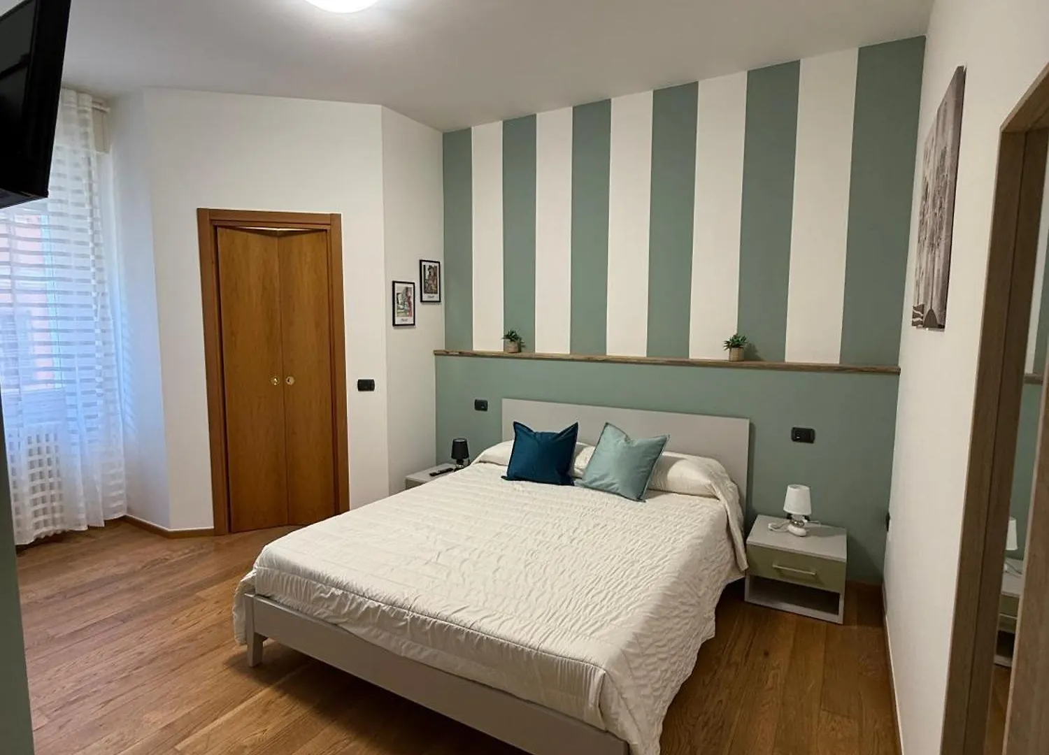 Rooms Primo Piano Modena